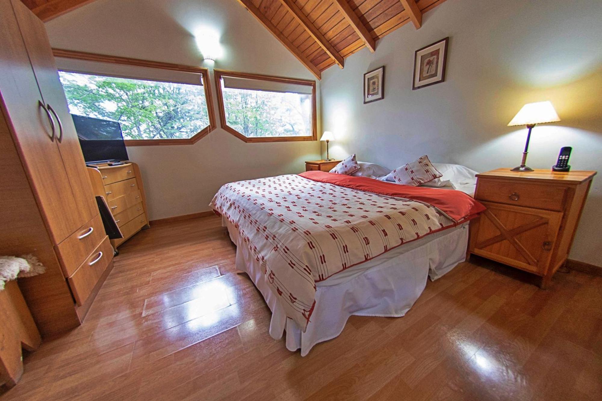 Patagonia Villa Lodge Ushuaia Phòng bức ảnh